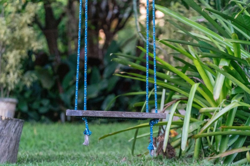 How to Hang an Outdoor Swing: A Foolproof Guide (From Someone Who Broke a Branch… Twice)