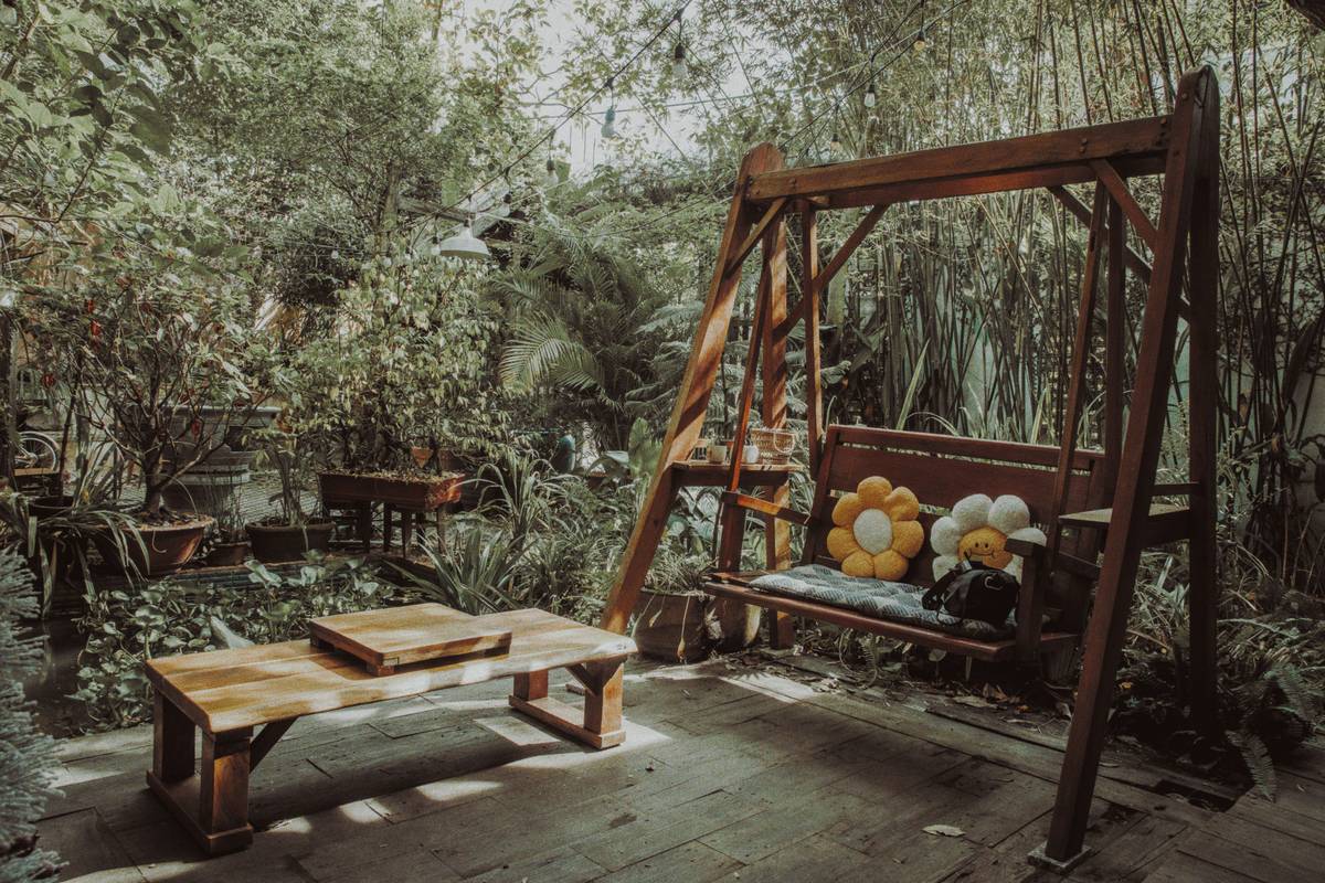 Why Your Patio Set Garden Swing Can Wooden Dreams Fail—And How to Get It Right